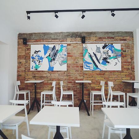 Street Food Possonium Apartments บราติสลาวา ภายนอก รูปภาพ